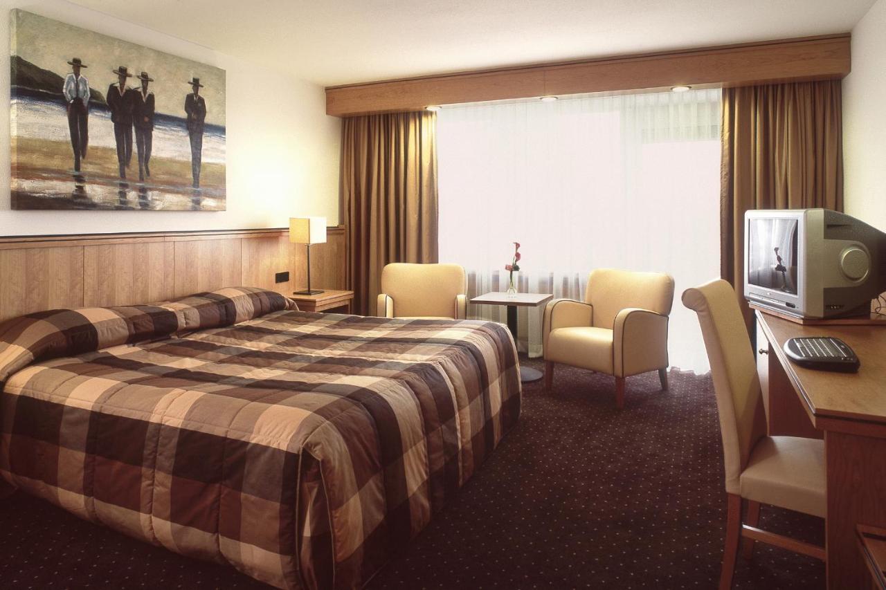 Van Der Valk Hotel Stein Urmond Room photo